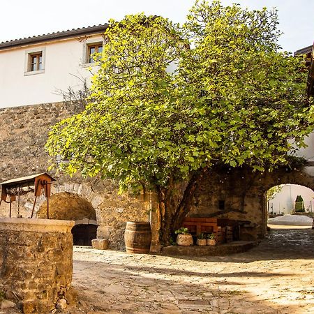 Boutique Rooms & Winery Zorz Vipava Exterior foto