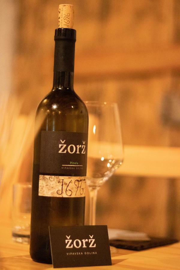 Boutique Rooms & Winery Zorz Vipava Exterior foto